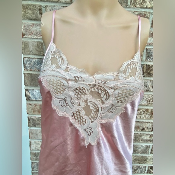Vintage 90s Gold Label Victorias Secret Light Pink Lace Slip - Picture 9 of 15